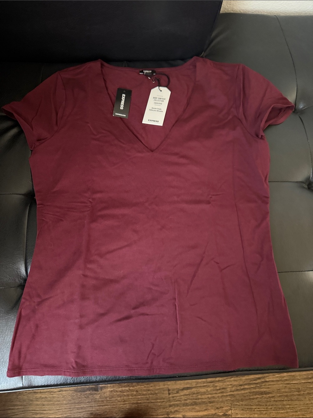 NWT Express Women’s V-Neck Burgundy Tee - Body Contour Collection
